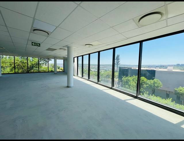675M² OFFICE TO LET IN WATERFALL